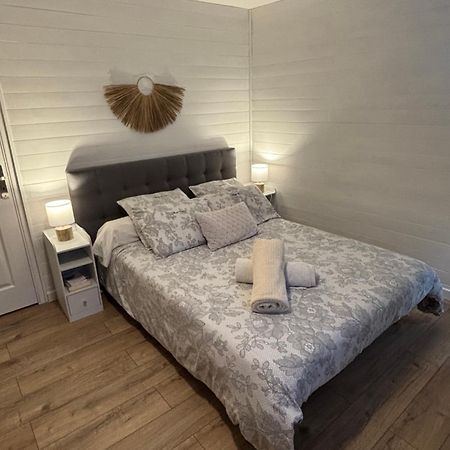 Chambre D'Hotes Du Vieux Collonges Εξωτερικό φωτογραφία